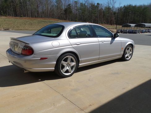 Used 2003 Jaguar S-TYPE R image 5