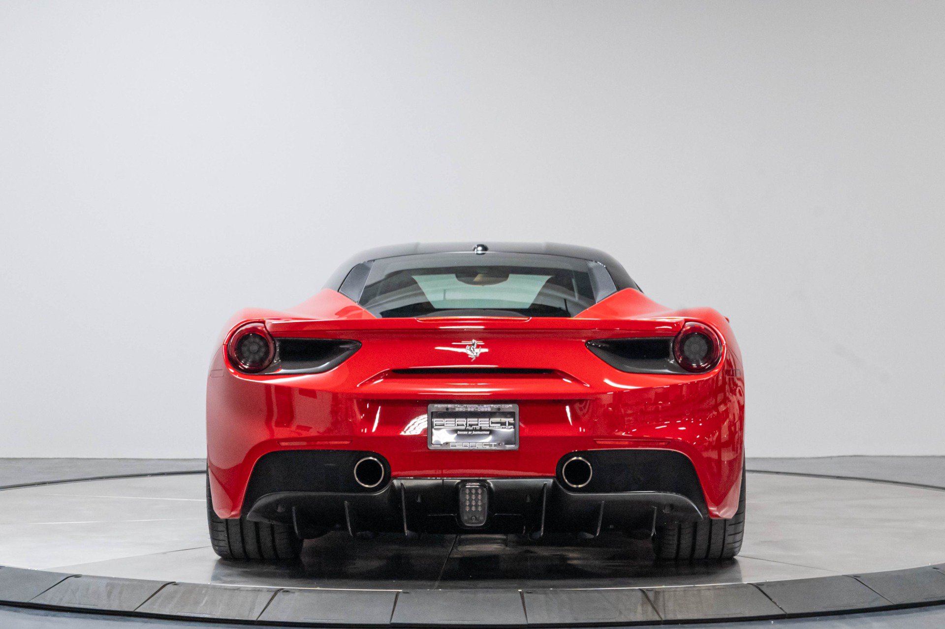 Used 2016 Ferrari 488 GTB RWD image 69