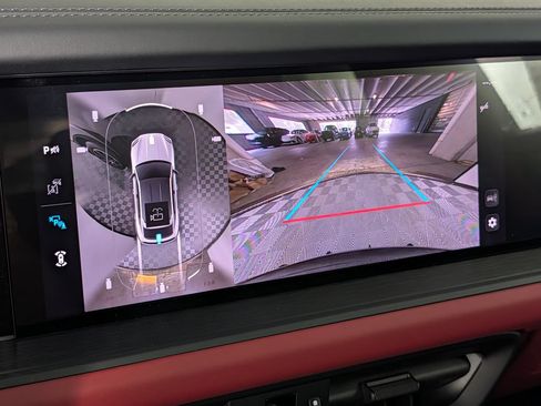 New 2026 Porsche Cayenne GTS AWD/4WD image 32