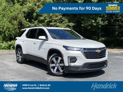 Used 2023 Chevrolet Traverse LT w/ LT Premium Package
