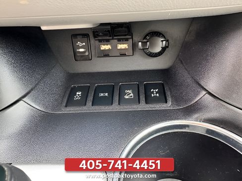 Used 2019 Toyota Highlander XLE w/ Protection Package #3 AWD/4WD image 35