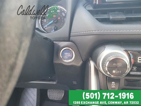 Used 2021 Toyota RAV4 XLE w/ Convenience Package image 19