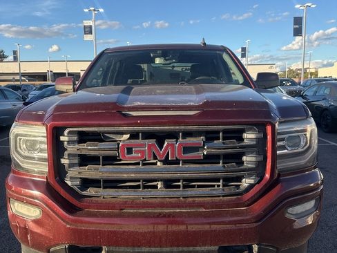 Used 2017 GMC Sierra 1500 SLT w/ All Terrain X Package image 5