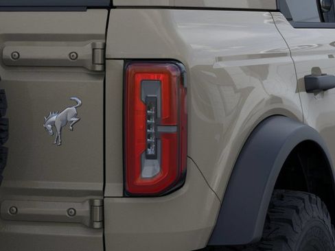 New 2026 Ford Bronco Badlands AWD/4WD image 36