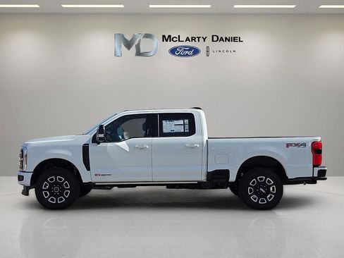 New 2026 Ford F250 Platinum image 3