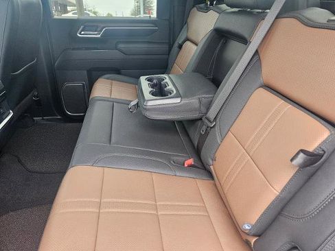 Used 2025 Chevrolet Silverado 2500 High Country w/ High Country Premium Package AWD/4WD image 55