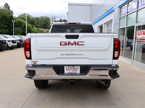 New 2026 GMC Sierra 3500 Pro AWD/4WD image 9