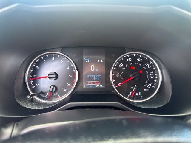 Used 2021 Toyota RAV4 LE AWD/4WD image 19