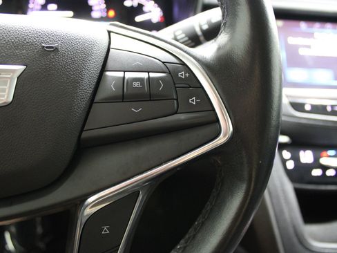 Used 2019 Cadillac XT5 Premium Luxury AWD/4WD image 40