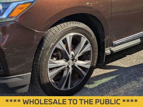 Used 2019 Nissan Pathfinder Platinum image 6
