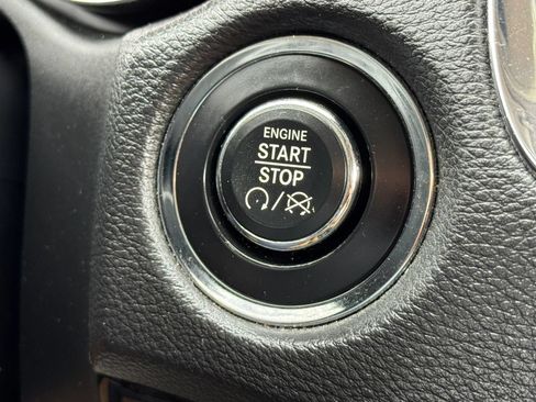 Used 2013 Dodge Durango Citadel w/ Technology Group RWD image 40