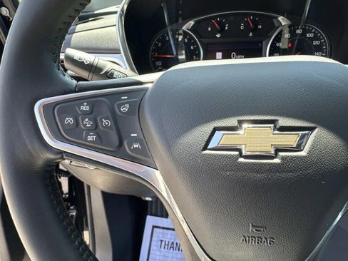 Used 2022 Chevrolet Equinox LT FWD image 24