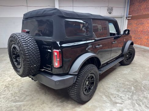 Used 2022 Ford Bronco Wildtrak image 5