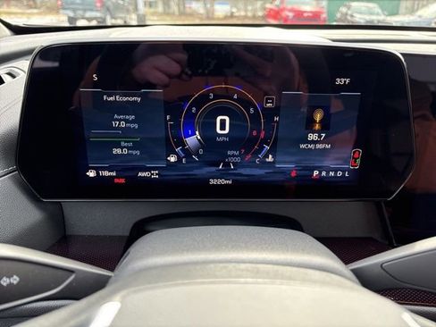 Used 2026 Chevrolet Traverse Z71 image 12