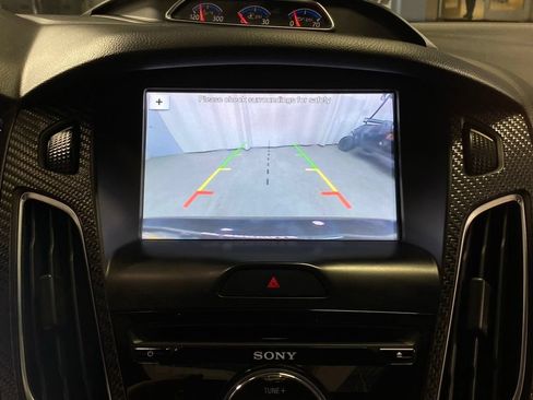 Used 2017 Ford Focus RS AWD/4WD image 24