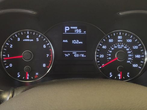 Used 2018 Kia Forte LX FWD image 23
