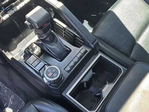 Used 2024 Toyota Tacoma TRD Off-Road w/ TRD Off Road Premium Package AWD/4WD image 24