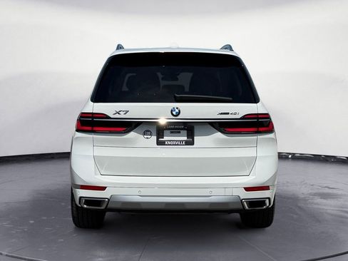 Used 2024 BMW X7 xDrive40i AWD/4WD image 4