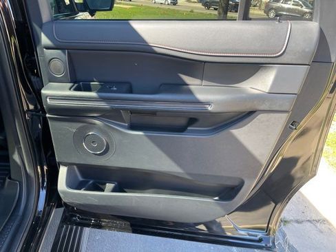 Used 2024 Ford Expedition Max Limited AWD/4WD image 23