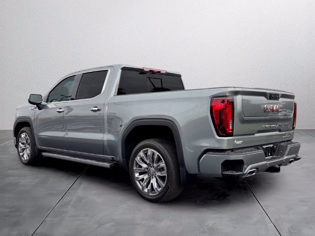 Used 2026 GMC Sierra 1500 Denali RWD image 3