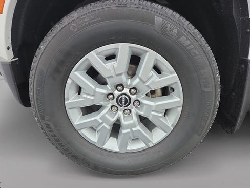 Used 2023 Nissan Frontier SV w/ SV Convenience Package AWD/4WD image 38