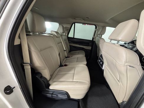 Used 2023 Ford Expedition Max XLT image 47