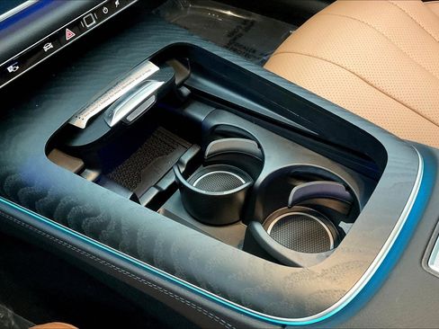 New 2026 Mercedes-Benz E 350 4MATIC Sedan image 23