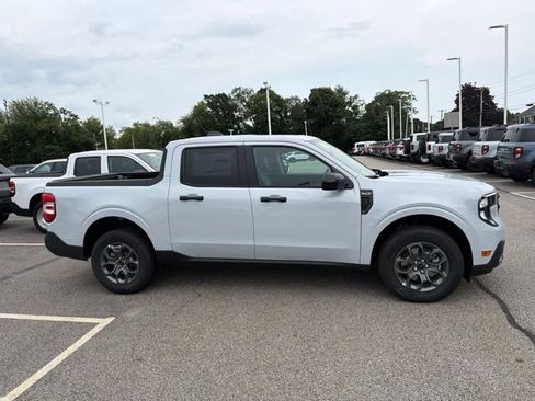 New 2026 Ford Maverick XLT w/ Equipment Group 301A AWD/4WD image 2