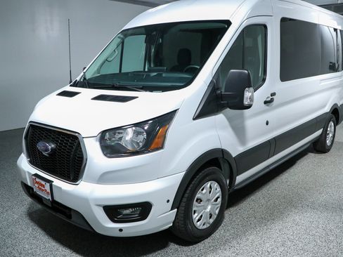 Used 2025 Ford Transit 350 XLT RWD image 29