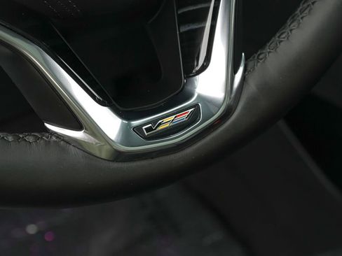 Used 2024 Cadillac Escalade V image 31