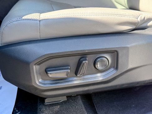 Used 2022 Toyota Tundra SR5 w/ TRD Off-Road Premium Package AWD/4WD image 19