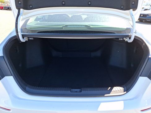 Used 2023 Honda Accord EX image 29