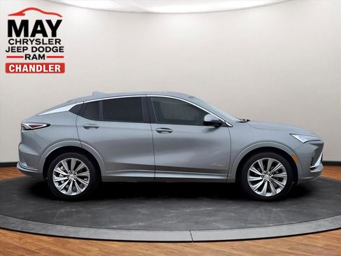 Used 2025 Buick Envista Avenir image 19
