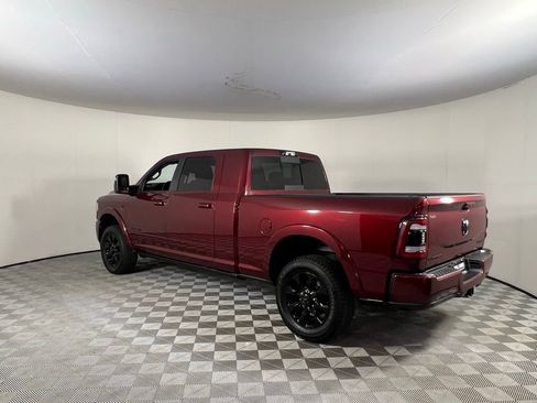 Used 2024 RAM 3500 Limited image 9