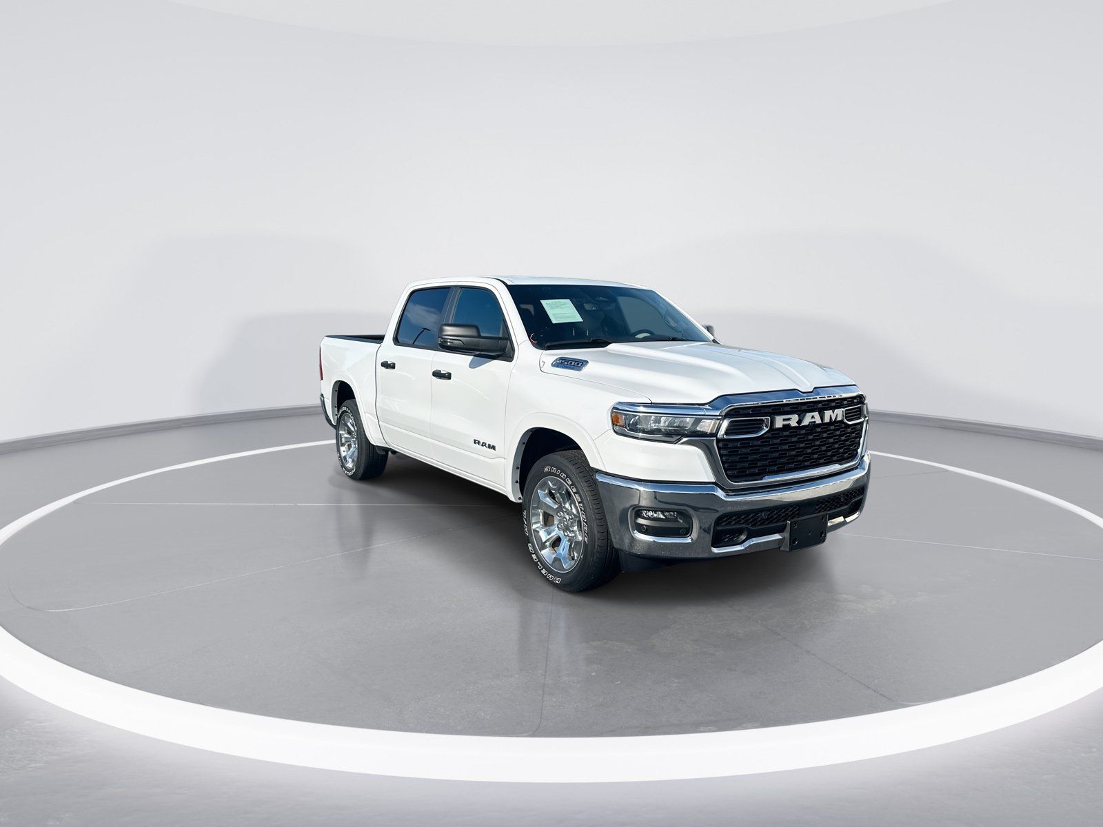 Used 2025 RAM 1500 Big Horn AWD/4WD image 2