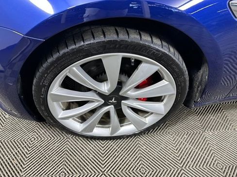 Used 2019 Tesla Model 3 Performance image 10
