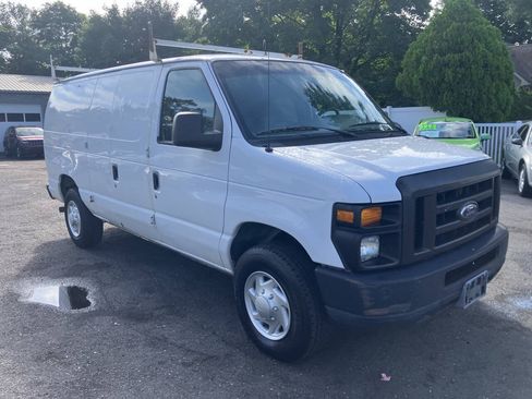 Used 2008 Ford E-250 and Econoline 250 RWD image 5