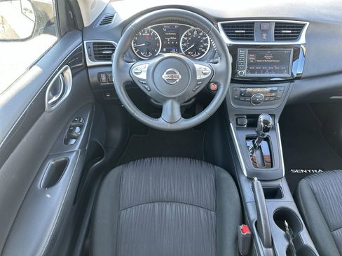 Used 2019 Nissan Sentra SV w/ Special Edition Package image 17