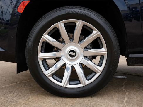 Used 2023 Cadillac Escalade Premium Luxury Platinum image 26