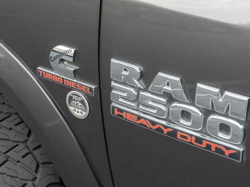 Used 2017 RAM 2500 Big Horn AWD/4WD image 3