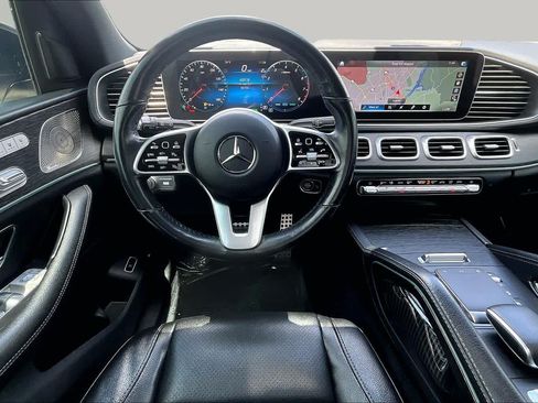 Used 2023 Mercedes-Benz GLS 450 4MATIC image 6