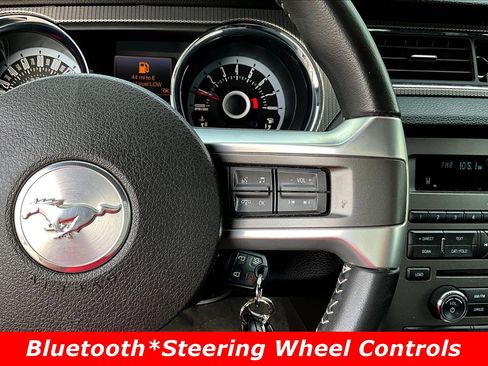 Used 2013 Ford Mustang GT Premium w/ Security Pkg RWD image 9