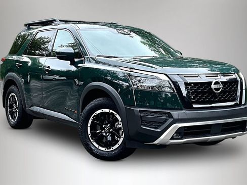Used 2025 Nissan Pathfinder Rock Creek AWD/4WD image 2