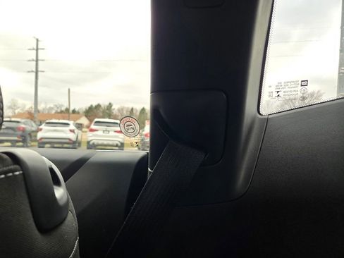 Used 2023 Chevrolet Camaro LT image 30