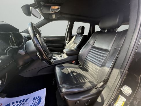 Used 2020 Jeep Grand Cherokee Limited X image 4