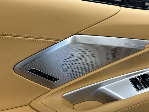 Used 2021 Chevrolet Corvette Stingray Premium Cpe w/ Z51 Performance Package image 8