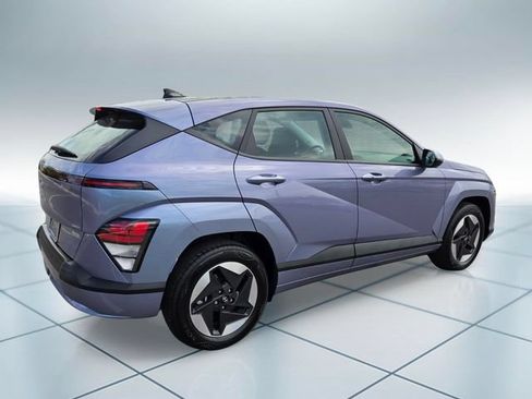 Used 2024 Hyundai Kona SE FWD image 5