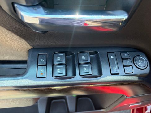 Used 2018 GMC Sierra 1500 Denali w/ Denali Ultimate Package AWD/4WD image 14