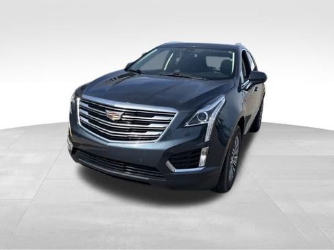 Used 2019 Cadillac XT5 Luxury FWD image 1