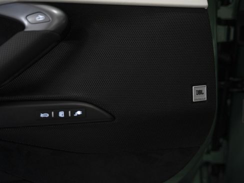 Used 2024 Ferrari 296 GTS image 26